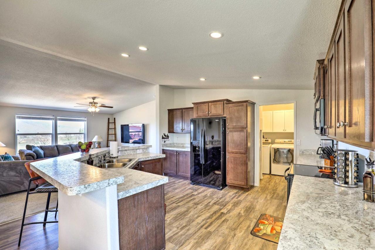 Desert Escape Off I-10 With Over 1 Enclosed Acre! Mescal Εξωτερικό φωτογραφία